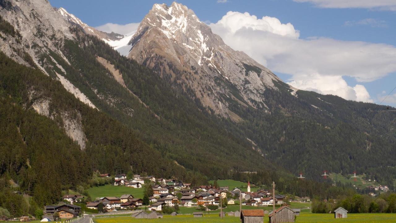 Appartement Strolz Schnann Dış mekan fotoğraf