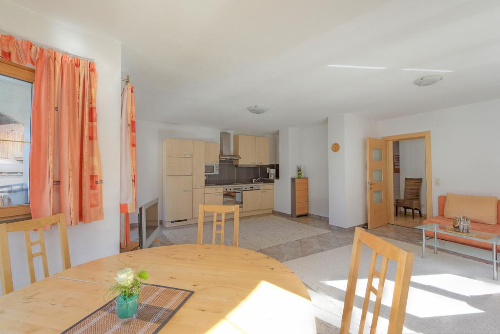 Appartement Strolz Schnann Oda fotoğraf